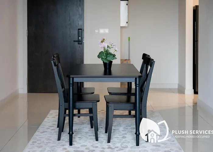 Datum Jelatek By Plush